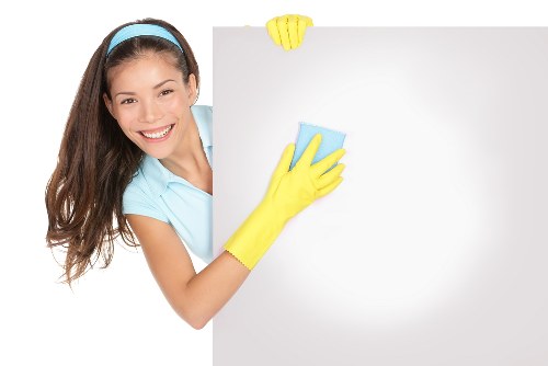 Different sofa materials and cleaning methods for upholstery
